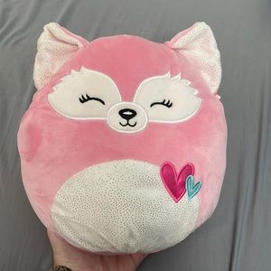 8” Flora the Fox Squishmallow